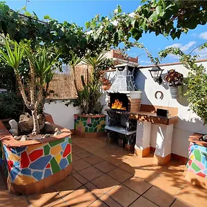 https://atico-con-terraza-barbacoa-airport-barcelona.topbarcelonahotels.com